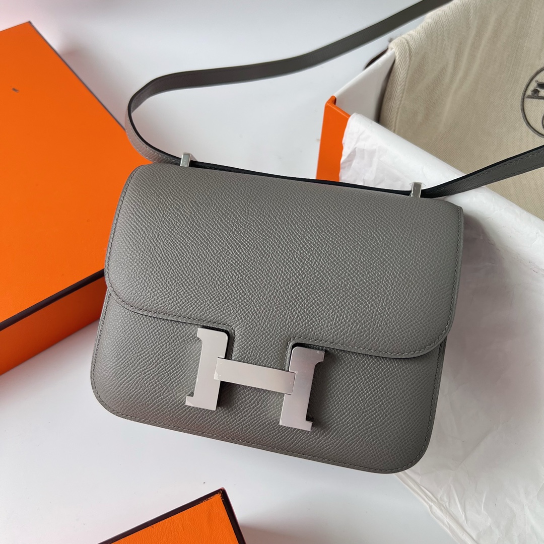 Hermes Constance 24cm Shoulder Bag In Gris Mouette Epsom Leather